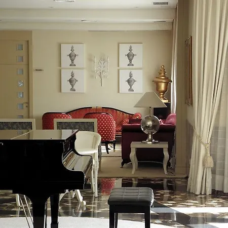Hotel Ohtels Gran 4*