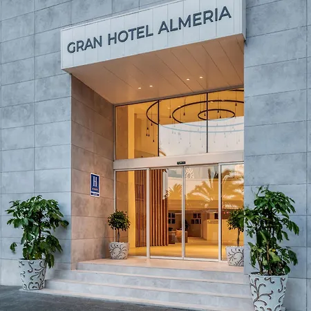 Hotel Ohtels Gran 4*