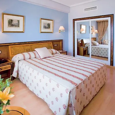 Ohtels Gran فندق