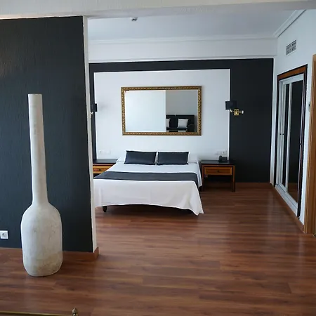 Hotel Ohtels Gran Almería